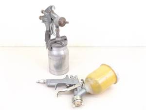 lot 37 image: Lot of 2 Paint SprayersSpray Guns