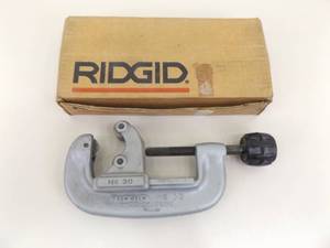 lot 45 image: Rigid #30 Tube Cutter in Original Box