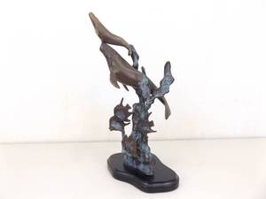 lot 88 image: SOLID Bronze 13 Whale Sculpture Statue