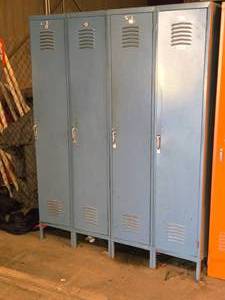 lot 442 image: Metal Locker Cabinet 4-door 60 x 18 x 78
