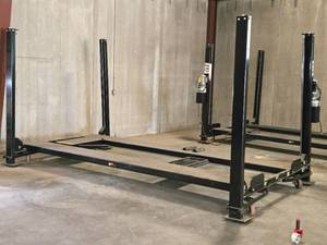lot 432 image: Direct-Lift 4 Post Lift 8000-lbs PP8PLPY11BKD
