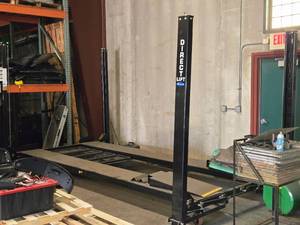 lot 434 image: Direct-Lift 4 Post Lift 8000-lbs PP8PLPY11BKD