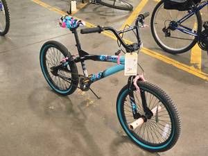 lot 450 image: Tempest 20 Boys Single-speed BMX Bike 12 BlueBlack Frame