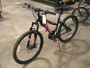lot 457 image: Mongoose Excursion 24 Womens Trail Bike 14 Black Frame
