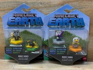 lot 35 image: MINECRAFT Earth Boost Minis lot of 2