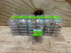 lot 83 image: Infinite Innovations UV005329 2 Awg Copper Lug (lot of 31)
