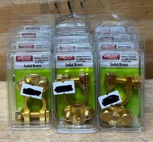 lot 84 image: URIAH Battery Terminal For 2AWG-40 Cable 1116 Post lot of 12