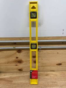 lot 217 image: Tool Essentials 24  Level (0925252.39)