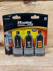 lot 218 image: Master Lock Heavy Duty Outdoor Set, Laminated Steel 44mm Padlock with Long Shank Key, 51mm Shackle, 3 Pack - Walmart.com