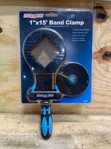 lot 259 image: Channel lock 1 x15  Band Clamp