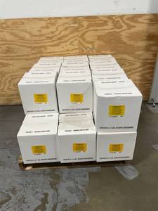 lot 304 image: STANLEY - Pallet of 22 - STCD0004 Concrete and Degreaser Detergent, Yellow