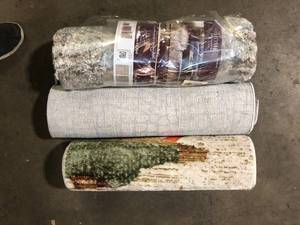 lot 26 image: Lot of Assorted Rugs Various Models and Conditions  Customer Returns See Pictures