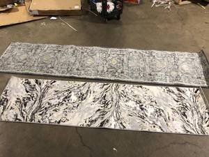 lot 61 image: Lot of Assorted Rugs Various Models and Conditions  Customer Returns See Pictures