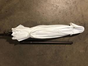 lot 62 image: 9 ft. Aluminum Umbrella  Customer Returns See Pictures