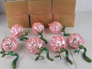 lot 17 image: Set of Pink Rose Glass Ornaments with Green Glittered Stems, Made in Poland