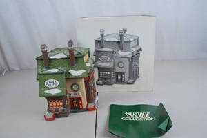 lot 46 image: Dept 56 Heritage Village North Pole Elfies Sleds & Skates Porcelain