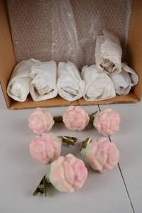 lot 135 image: Set of 12 Rose-Shaped Clip-On Ornaments
