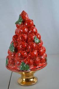 lot 178 image: Italian Capodimonte Strawberry Topiary