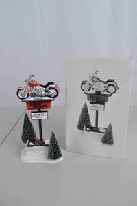 lot 186 image: Harley-Davidson Motorcycle Holiday Village Sign Figurine w Box