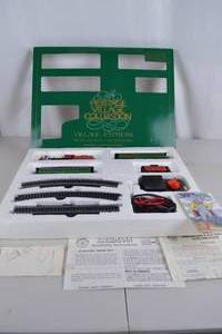 lot 215 image: Heritage Village Collection Village Express HO Scale Train Set - Bachmann