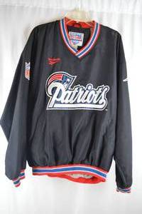 lot 394 image: Reebok NFL Pro Line New England Patriots Jacket - Size Large