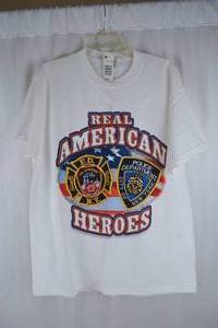 lot 422 image: Delta Real American Heroes FDNY NYPD T-Shirt Adult Large NWT