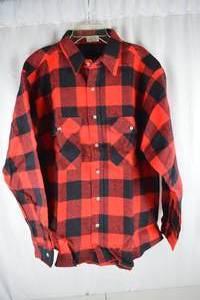 lot 431 image: Winston Mens Red Black Buffalo Plaid Flannel Shirt Large