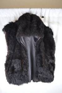lot 437 image: Black Fur Vest Size M