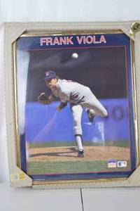 lot 451 image: Frank Viola Framed Baseball Poster 16x21 Starline 1988
