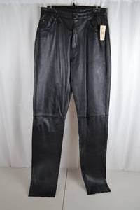 lot 464 image: Wilsons Womens Black Leather Pants Size 12 NWT