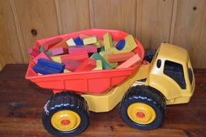 lot 498 image: Large Toy Dump Truck with Wooden Building Blocks
