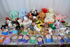 lot 335 image: Large TY Beanie Babies Lot - Plush & McDonalds Teenie Beanies Collection