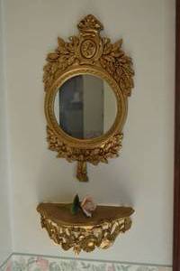 lot 359 image: Ornate Gold Wall Mirror and Shelf Set