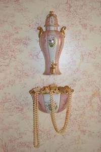 lot 373 image: Vintage porcelain wall-mounted water dispenser and bowl, pink floral