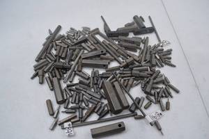 lot 221 image: Assorted Hex and Torx Bits and Tooling