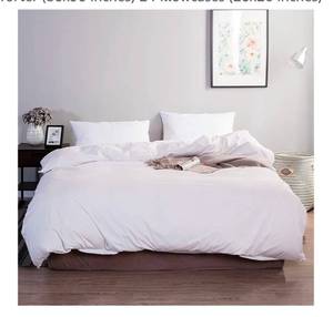 lot 177 image: Karever White Fluffy Comforter Full Size 3pc Set $79.99 Retail - Brand New