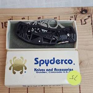 lot 75 image: Spyder Co C35 Q Knife, As New, Mint Condition-RARE