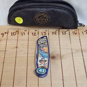 lot 132 image: Dale Earnhardt Limited Edition Collector Knife
