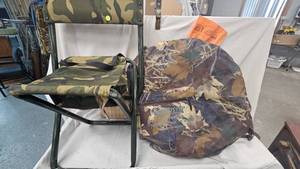 lot 110 image: Deluxe Folding Chair wPouch and Multi Season Dog House Pack in Blind