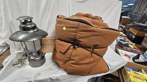 lot 23 image: Cabelas CanvasFlannel Sleeping Bag, Excellent Condition