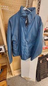 lot 165 image: Mr. Hybrid Jacket, Like New with Tags, XXL, Lightweight but warm