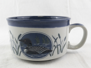 lot 120 image: Otagiri Ceramic Mug with Loon and Cattail Design