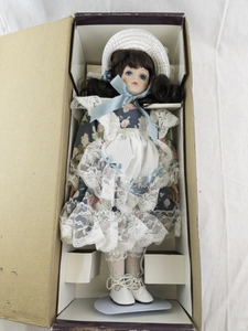 lot 145 image: Decor & More Emily Porcelain Collectible Doll in Box