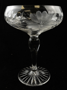 lot 208 image: Antique French Lead Crystal Stemmed Candy Dish with Floral Etching