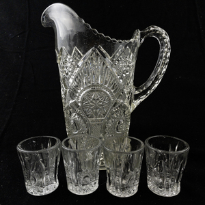lot 218 image: Vintage Pressed Glass Water Pitcher with 4 Matching Tumblers