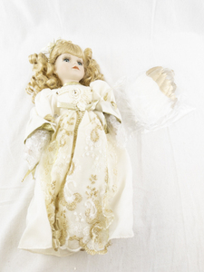 lot 145K image: Heritage Signature Collection Porcelain Angel Doll with Certificate