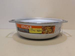 lot 36 image: NEW IMUSA CAST IRON CALDERO