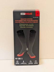 lot 48 image: 32 DEGREE HEAT HEATED SOCKS MEDIUM (RECHARGEABLE BATTERY)