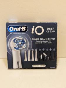 lot 91 image: ORAL-B IO DEEP CLEAN REPLACEMENT BRUSH HEADS 9PK.