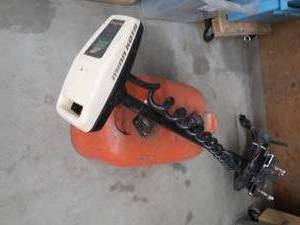 lot 39 image: MINN KOTA TROLLING MOTOR